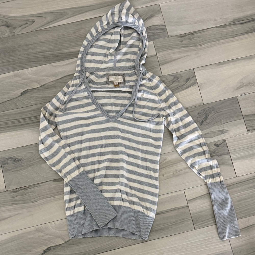 American Eagle Outfitters Gray and Cream Striped Hoodie